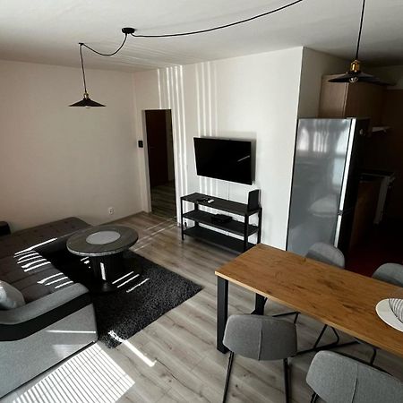 Trenčín Apartman Bss מראה חיצוני תמונה